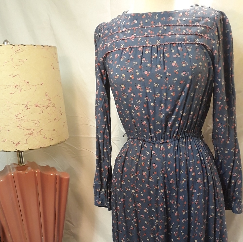 Vintage floral long sleeve dress size 4